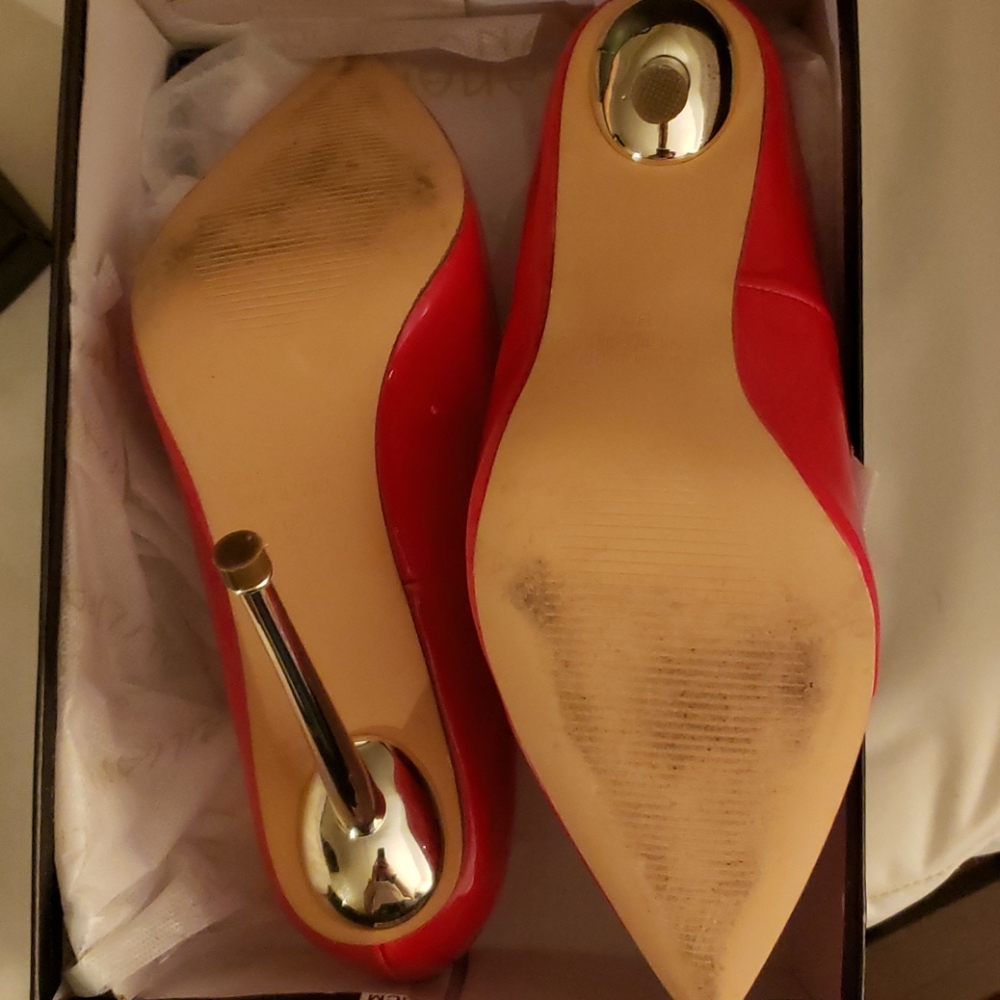 Heels - Picture 3 of 5